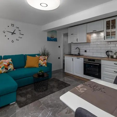 Apartments Mila Klenovica Exteriér fotografie